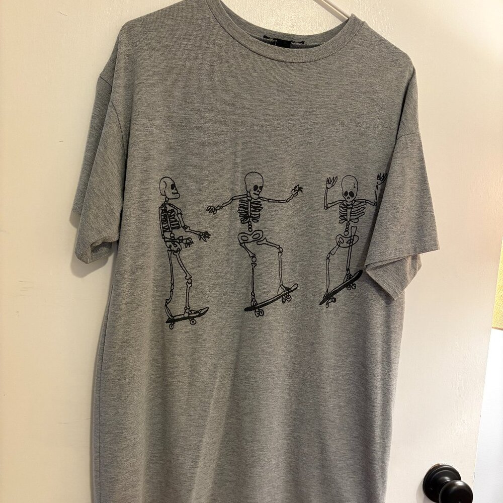 Forever 21 Skateboarding Skeletons T-Shirt Dress - S